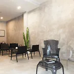 亚历克斯酒店