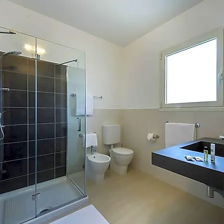 Hotel Alex