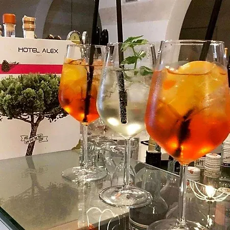 Alex Hotel