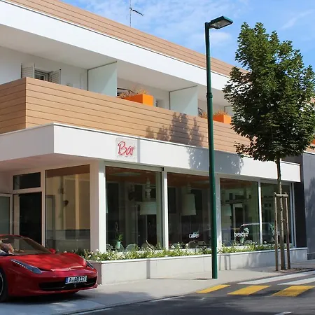 Otel Alex